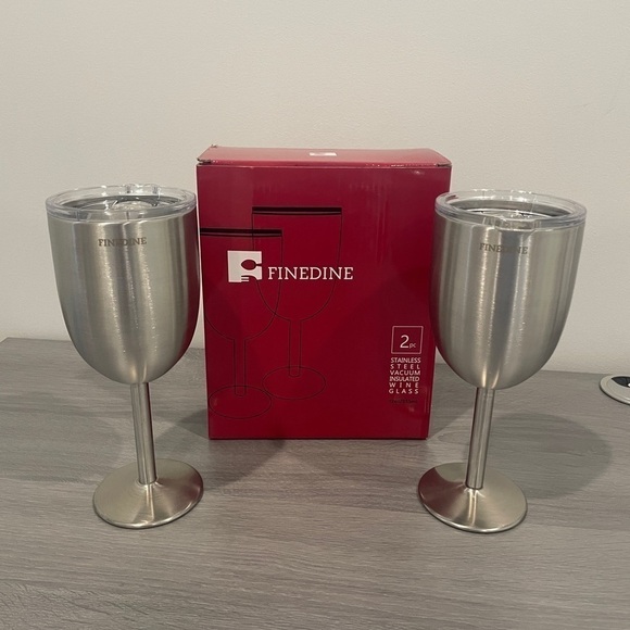 FineDine Premium Stainless Insulated Steel Wine Glasses 12 Oz. – Set of 2 - Picture 3 of 6